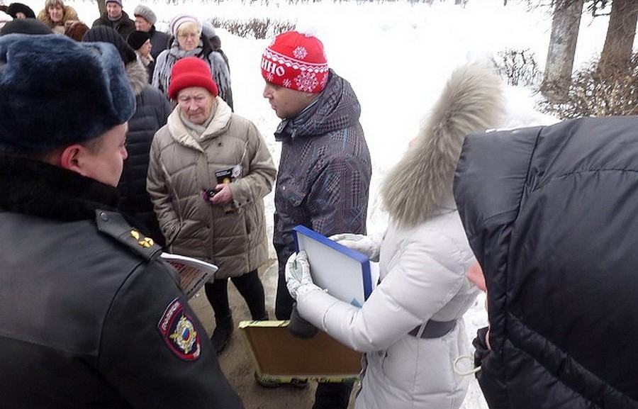 23 марта в Москве прошел пикет, посвященный строительству Северо-Западной хорды в Москве