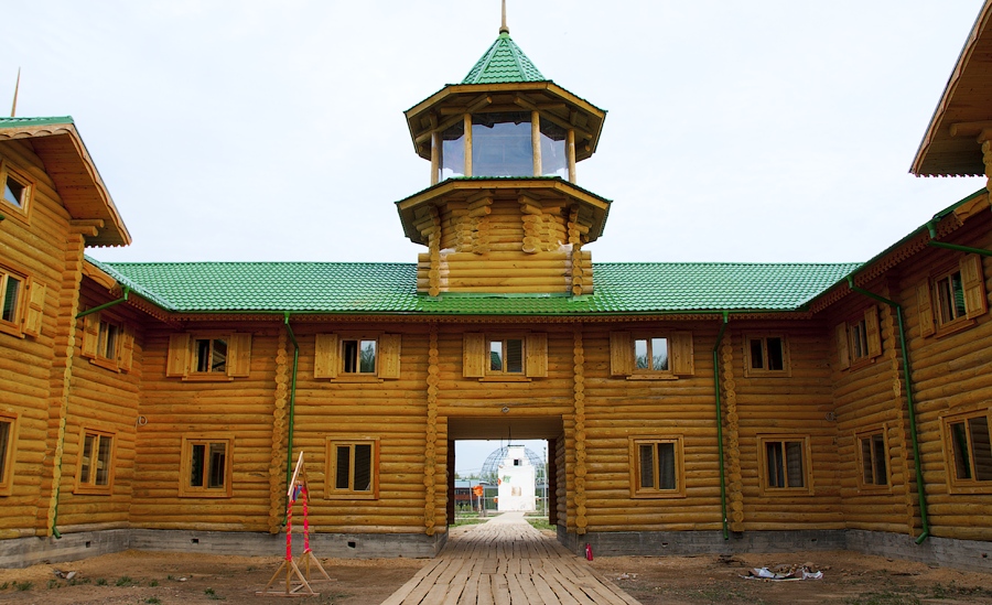 Сайт этнопарк. Этномир Боровск. Этнографический парк-музей Этномир. Парк музей Этномир в Калужской области. Этномир Калужская область Боровский район.