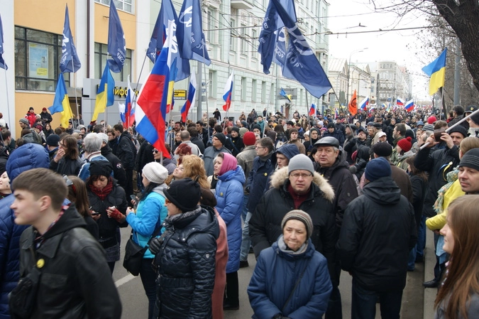 Антивоенное шествие оппозиции на Бульварном кольце