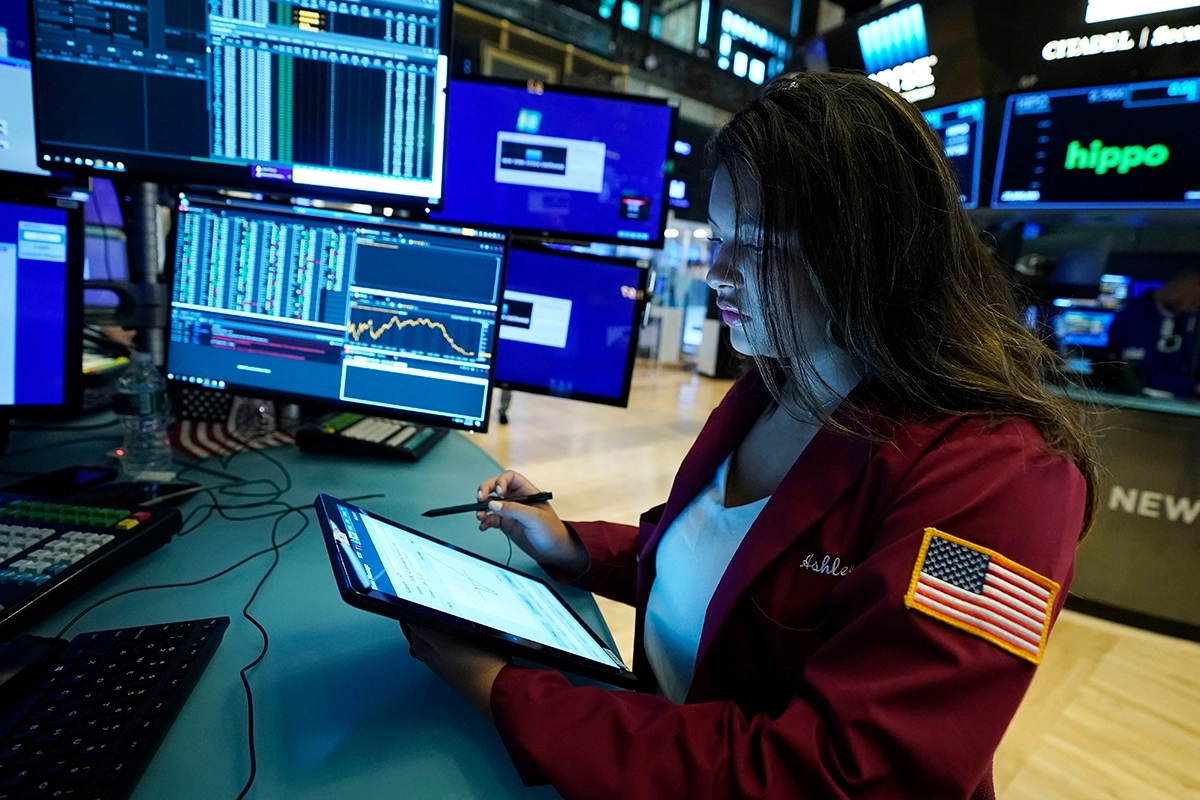 Работа Нью-Йоркской фондовой биржи Работа Нью-Йоркской фондовой биржи