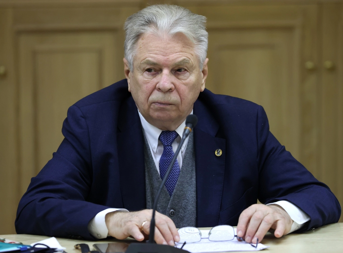 Валерий Тишков. Валерий Тишков.