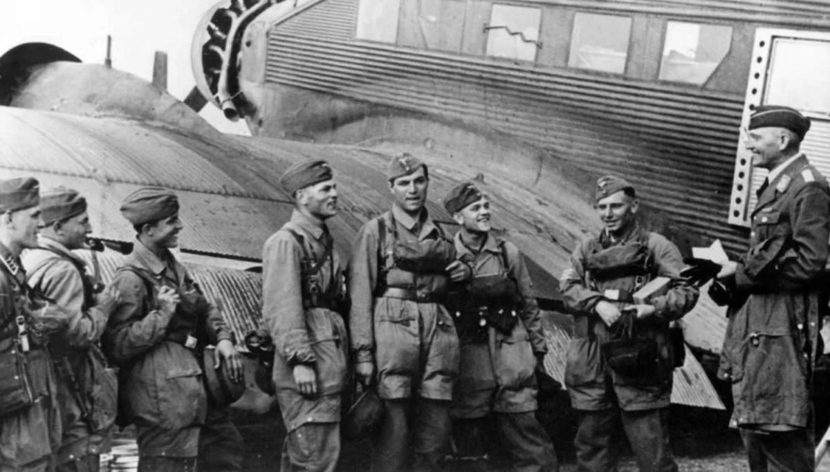 Крылатая пехота СС Крылатая пехота СС