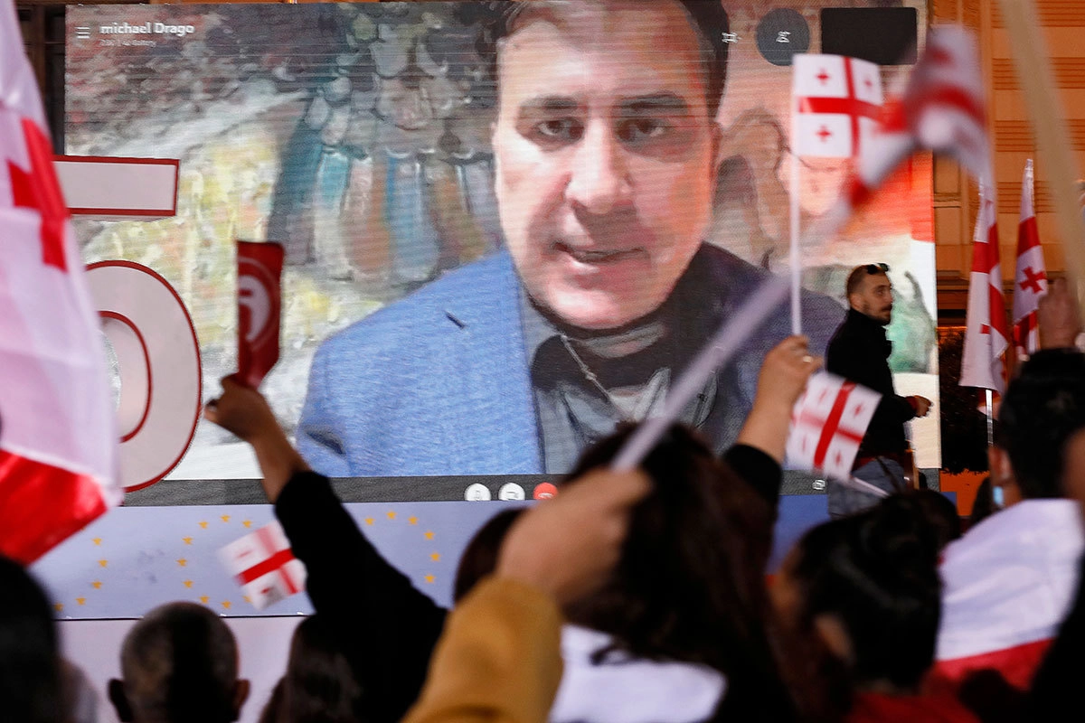 Митинг сторонников Саакашвили в Тбилиси Митинг сторонников Саакашвили в Тбилиси