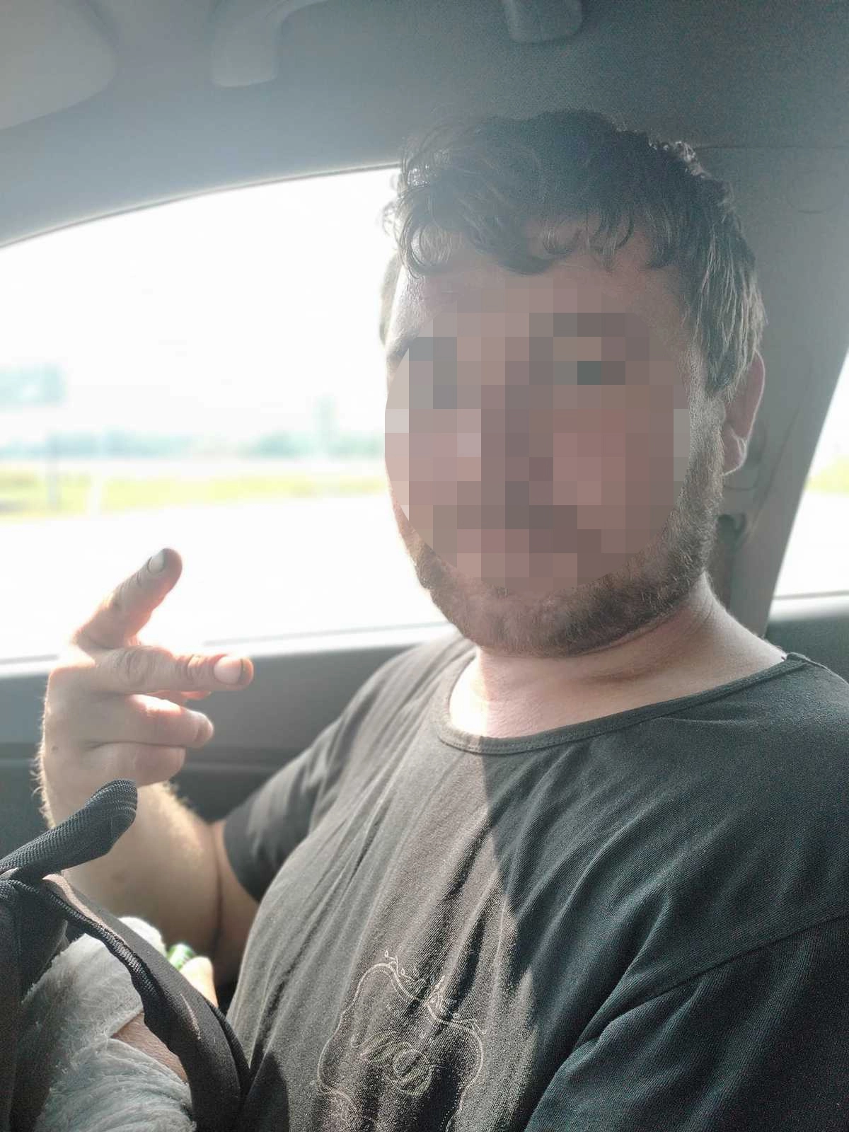 Раздолбай Виталик Раздолбай Виталик