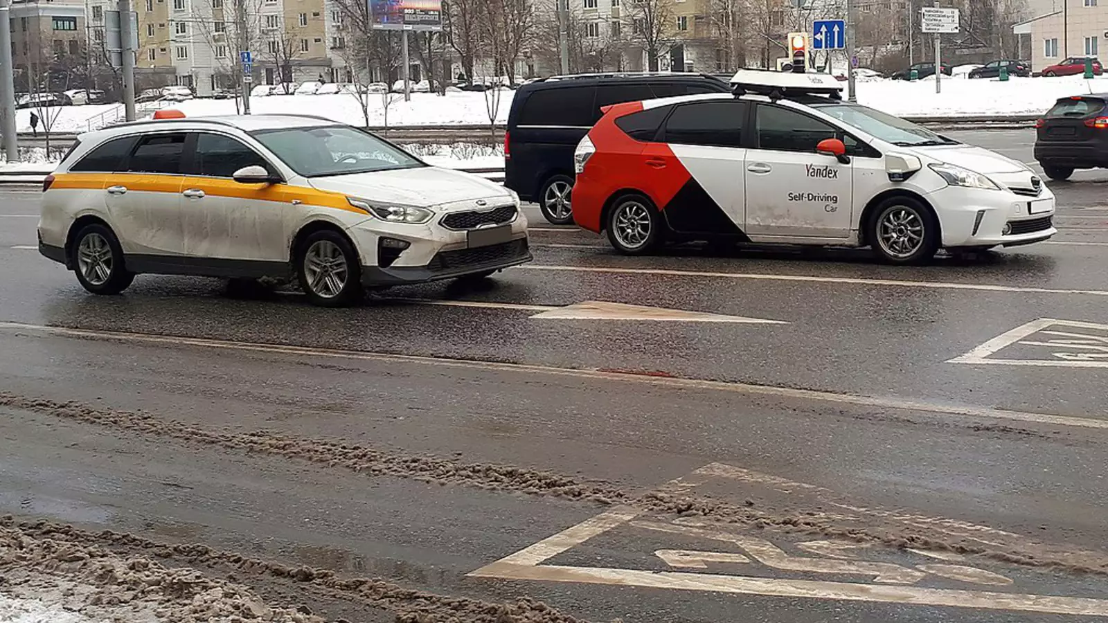 Беспилотник яндекса попал в дтп