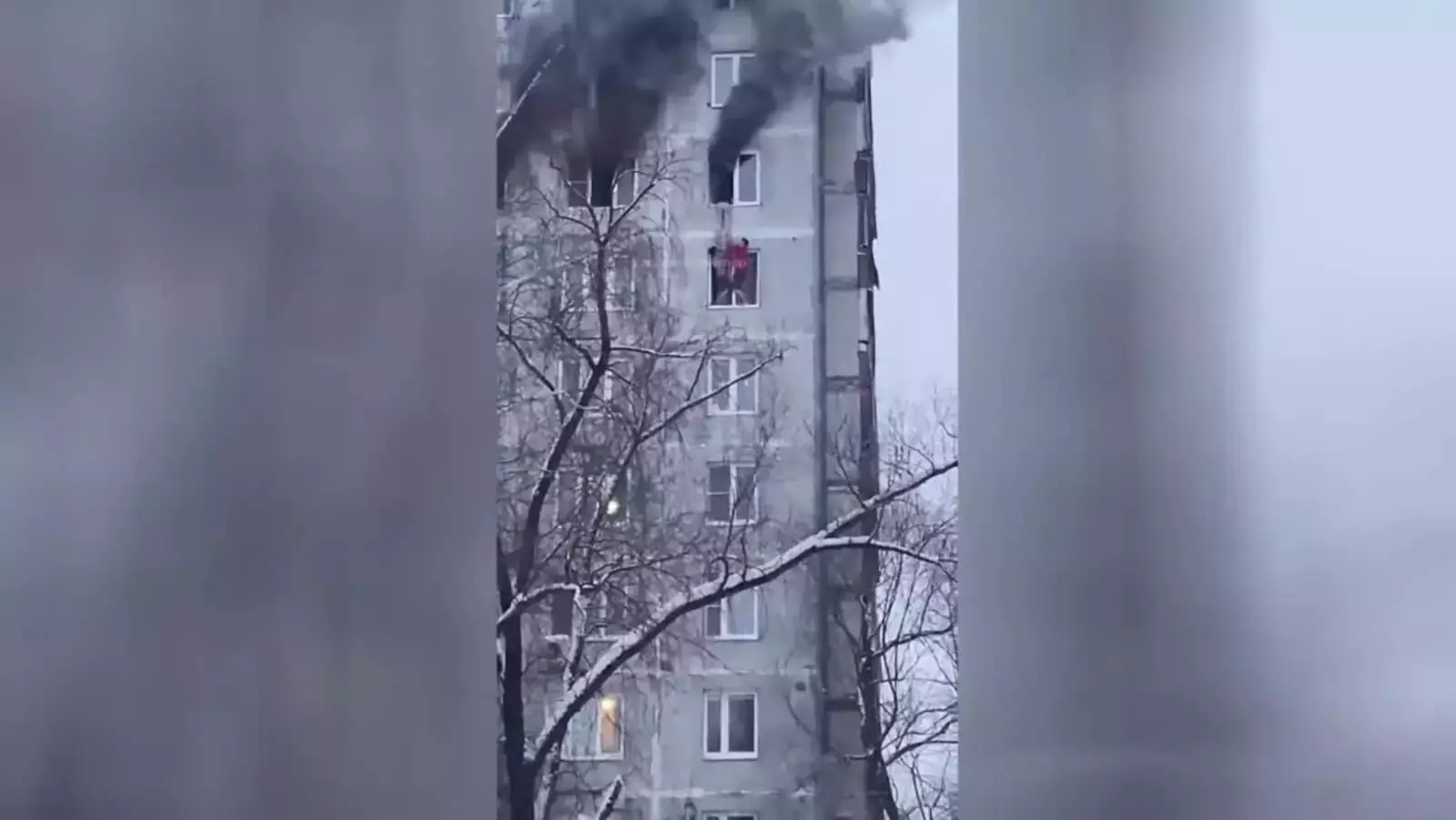 В твери горела высотка. Пожар в Москве Чертаново. Пожар на дорожной улице. Пожар в Чертаново сейчас. Пожар в Чертаново Южное.