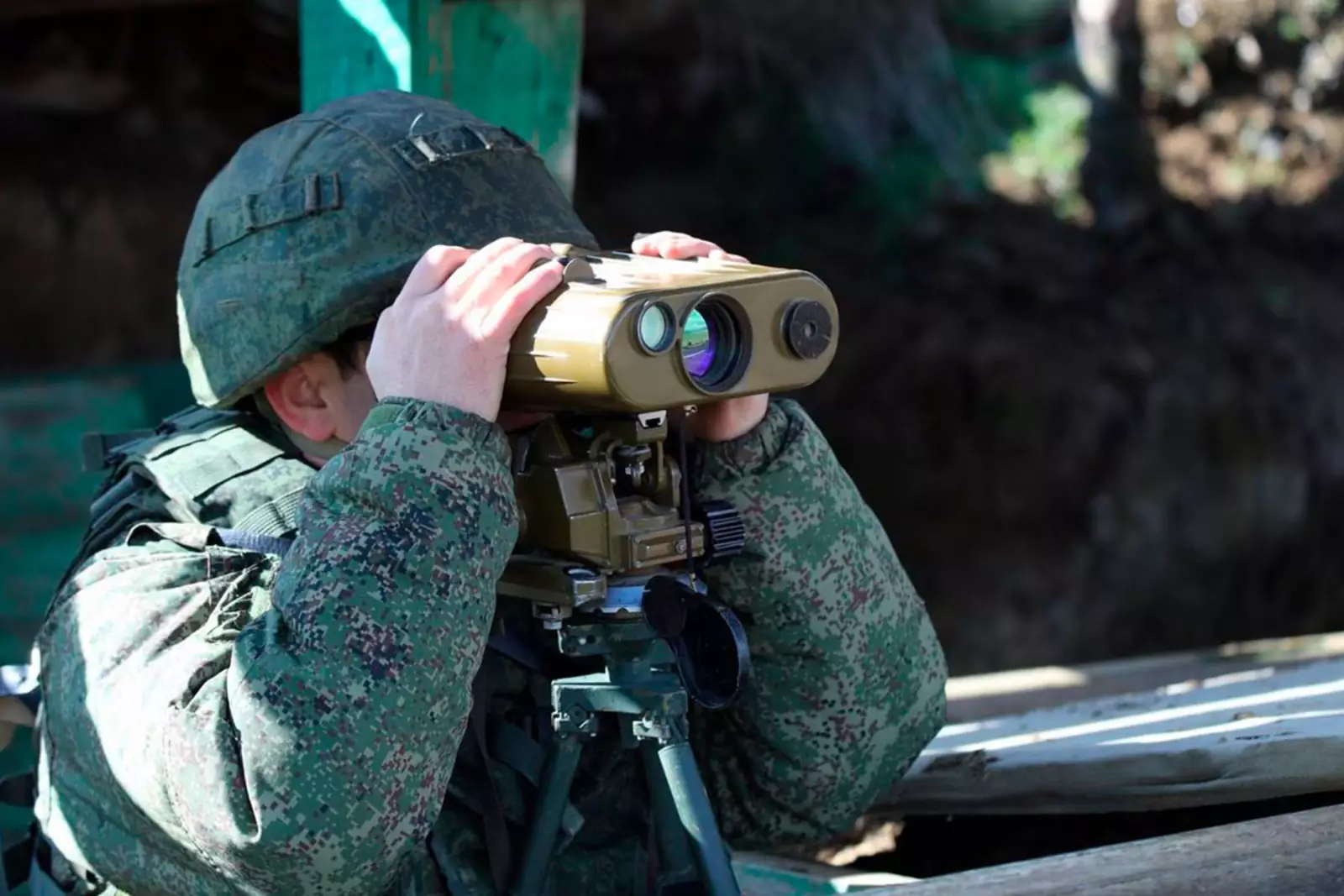 Военное обозрение сегодня. Стрельбы учения. Российские военные. Пограничники России. Ночные стрельбы.