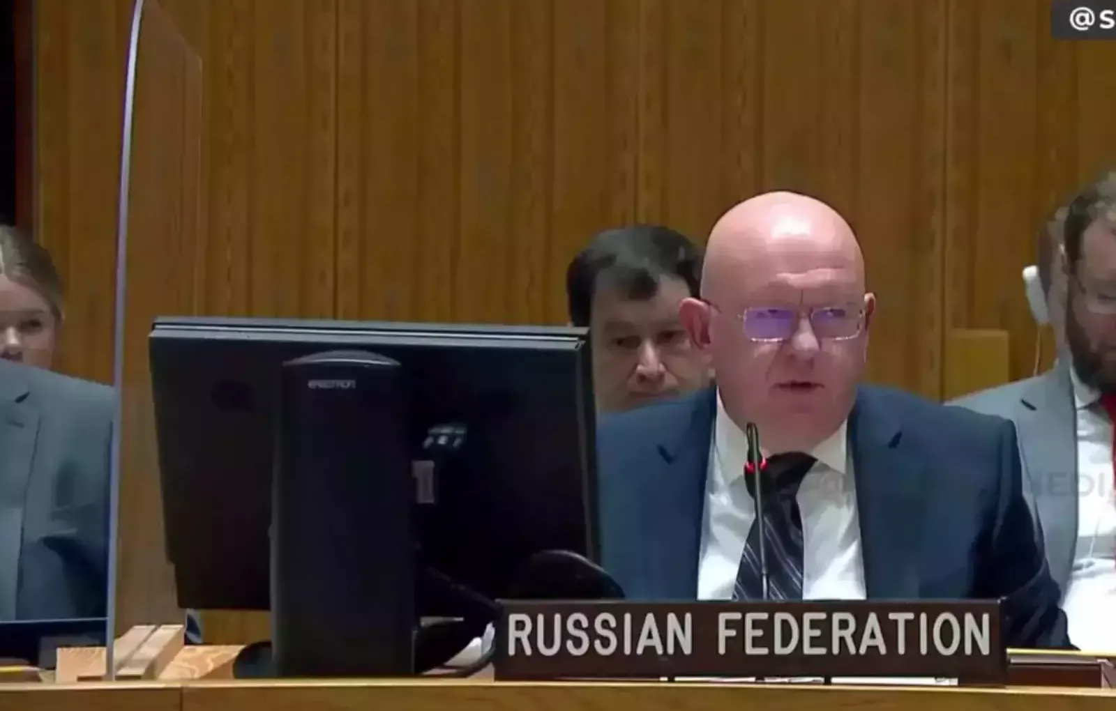 Небензя: РФ будет досматривать суда, пропущенные без согласия Москвы 