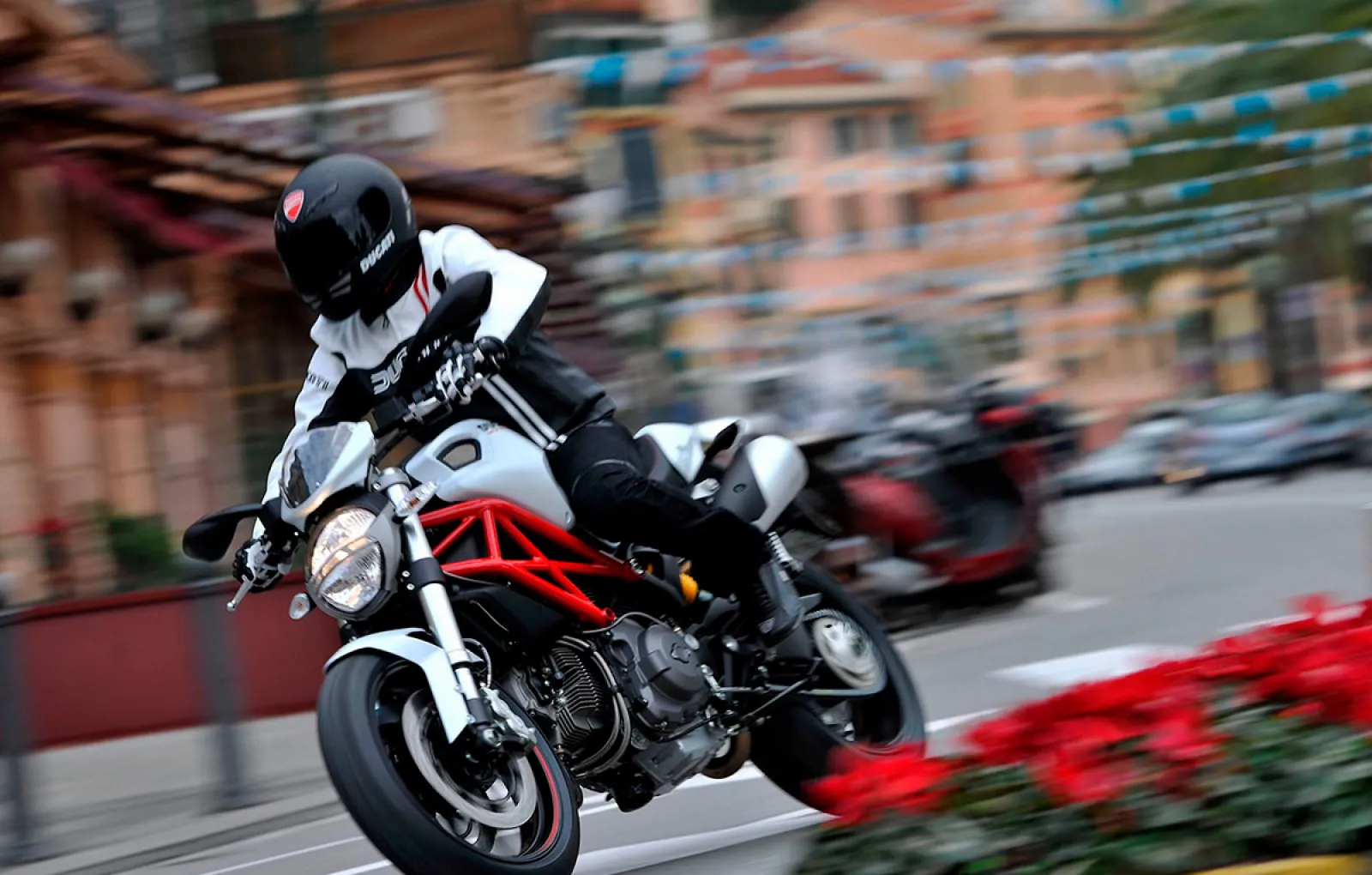 Ducati Monster 2022