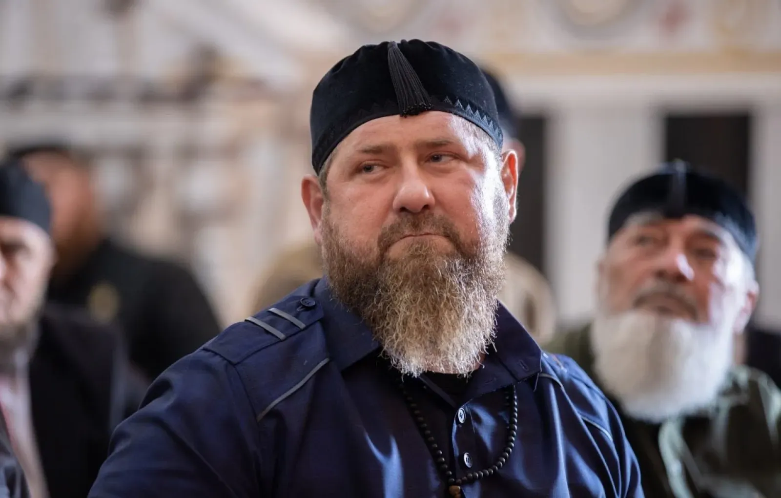 Кадыров призвал чеченцев проявлять бдительность по отношению к родственникам