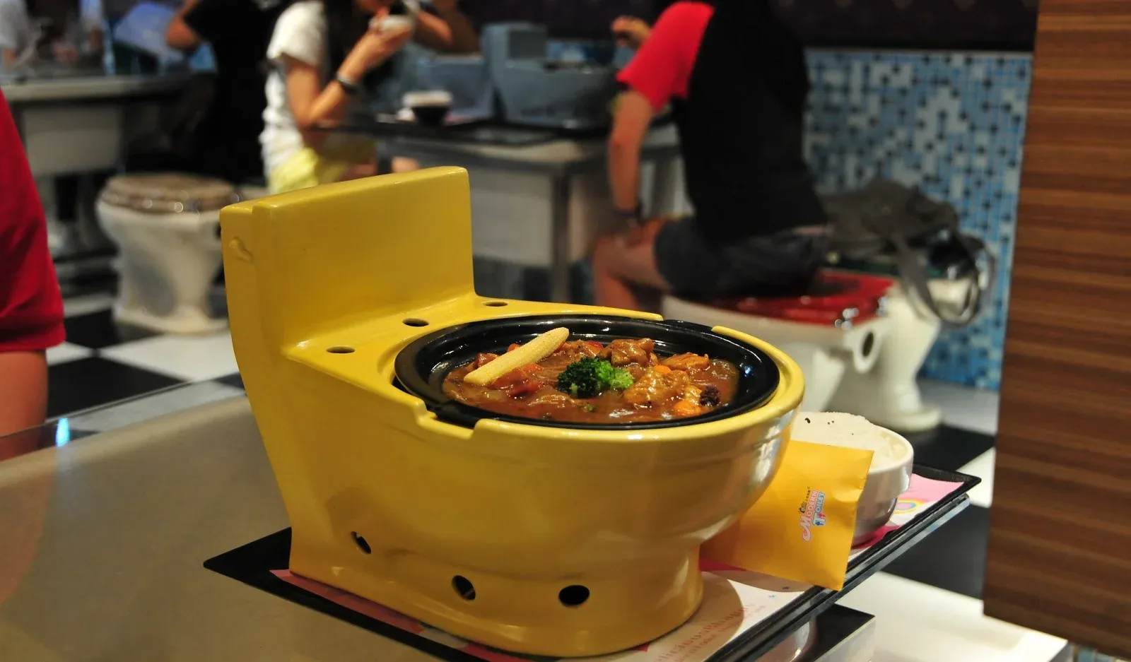 Ресторан «Modern Toilet», Тайбэй блюда
