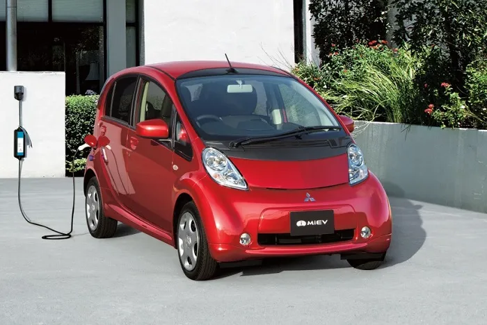 Mitsubishi i miev не заряжается