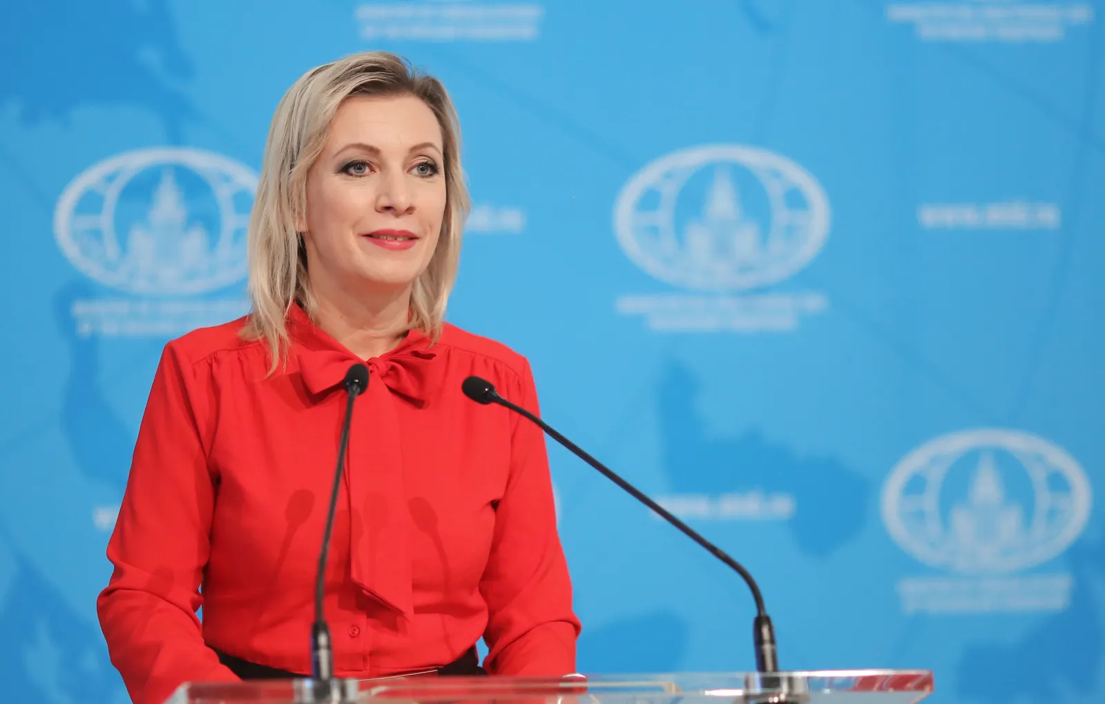 Мария Захарова ответила НАТО на призывы снять ограничения на удары по России