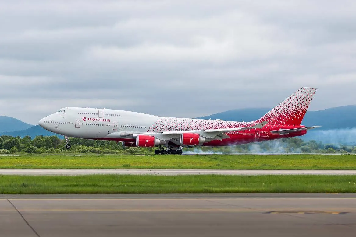 Российские авиалинии. Боинг 747 авиакомпания Россия. Самолёт Боинг 747 авиакомпания Россия. Боинг 747 Россия фото. Авиакомпания Россия Боинг 747 8.